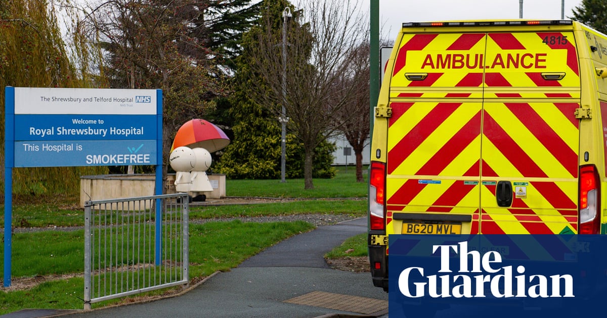 Midwives and doctors at odds over 'normal' births in English hospitals | Hospitals | The Guardian