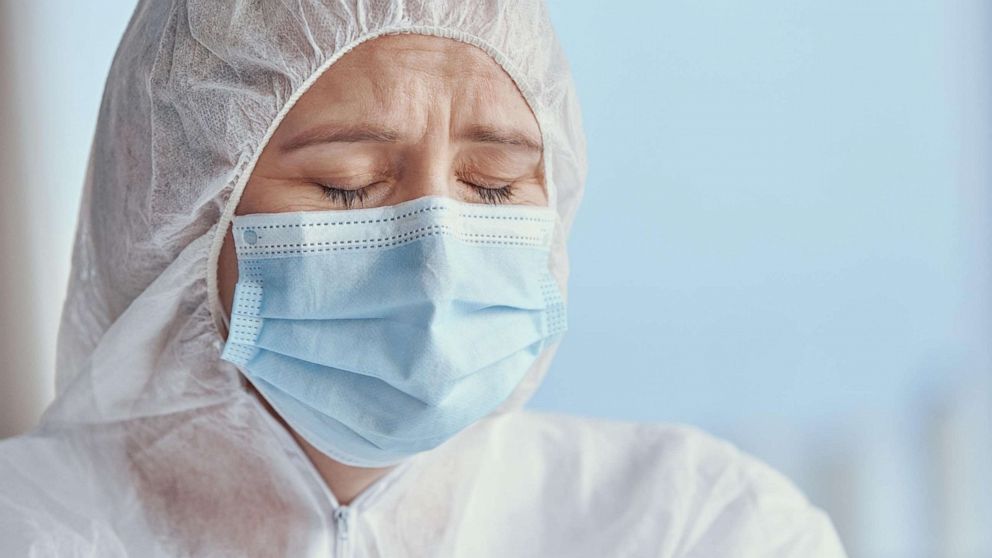 Doctors facing burnout could see job repercussions for seeking antidepressants - ABC News