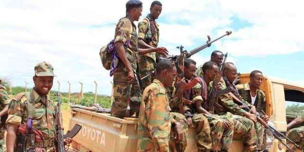 At least 15 soldiers killed in suicide bombing in Somalia
