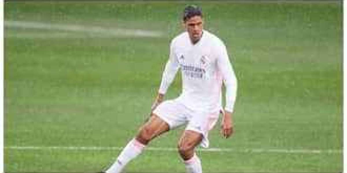 Raphael Varane: Ex Man City Full Back Casts Doubt on Man United's New Signing: "He Will Struggle"