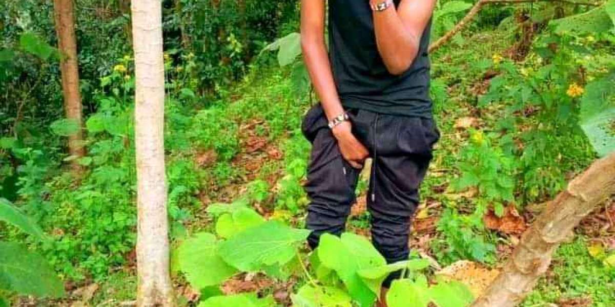 Ushawai notice wale watu wakonde kuna venye wananuka supu wakinyeshewa