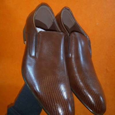 Official Men's Shoes Profile Picture