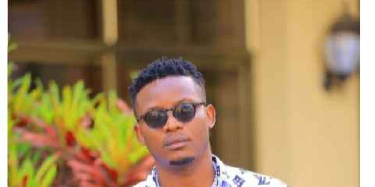 Mu gahinda n’amarira, umuhanzi Bahati yahishuye ibanga rikomeye ryahishwe ryari hagati ye na Sandra witabye Imana