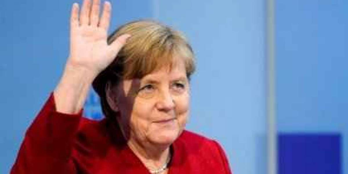 Angela Merkel yakomoje kubyo azahugiramo nava ku butegetsi