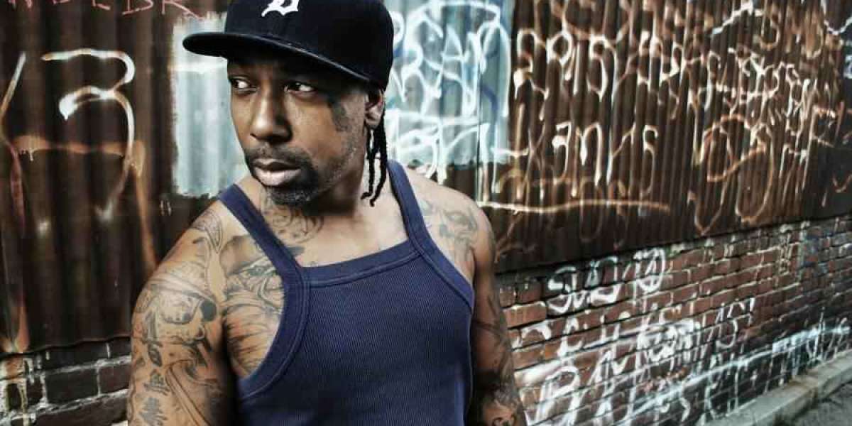 Music :  MC Eiht