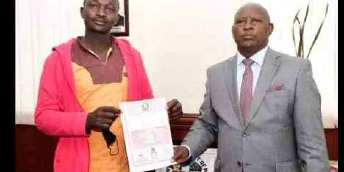 How Governer Mutahi Kahiga Honoured 2NK Driver Who Was Fired After Reporting Students Misbehaviour