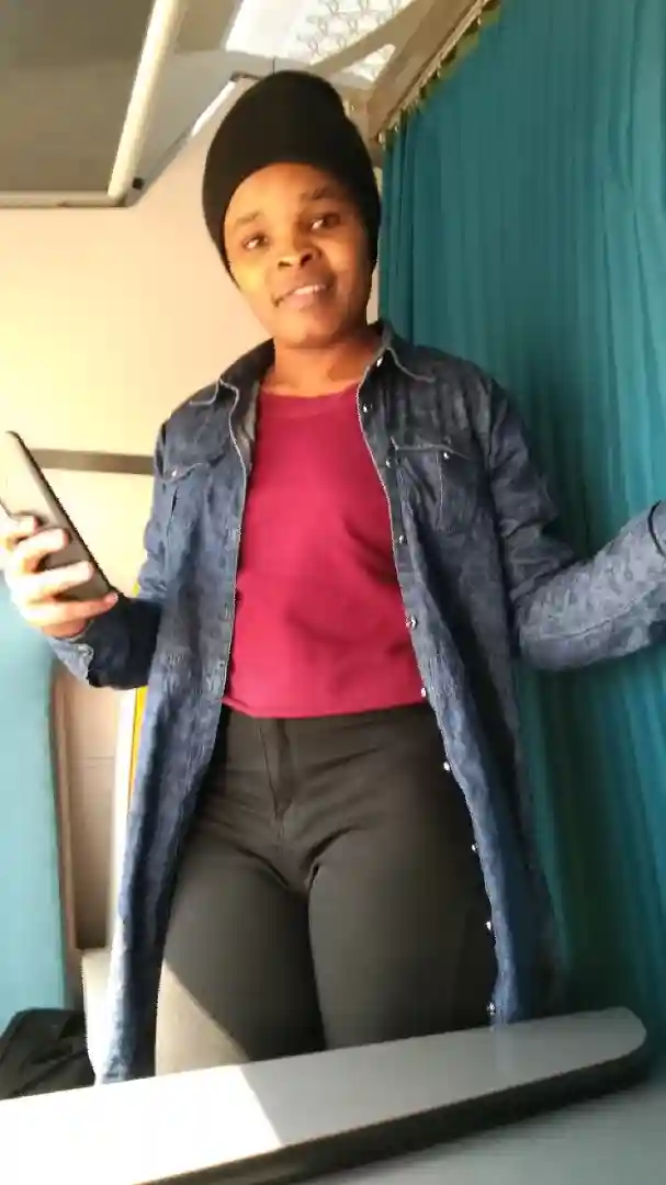 Anet Oresi Profile Picture