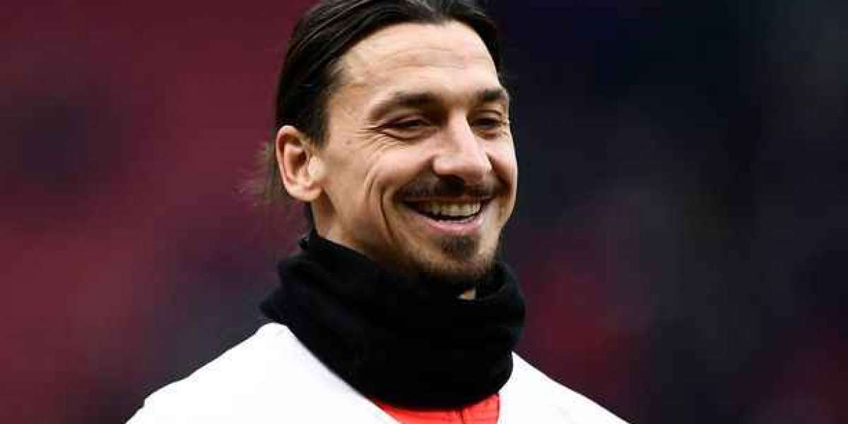 Zlatan Ibrahimovic planning to extend AC Milan contract as he's "scared" to retire
