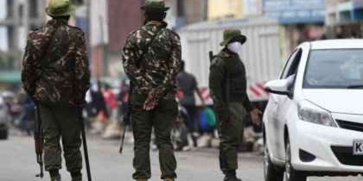 Kenya:Umupolisi yishe batandatu barimo n’umugore we arangije arirasa