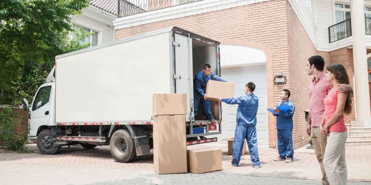 What's the thing which makes M4 Movers among the best global Movers & Packers in UAE?