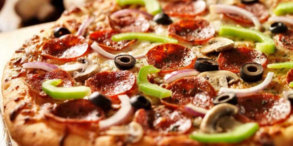 Pizza Den: Pizzeria Shop in Pilgrim Wood