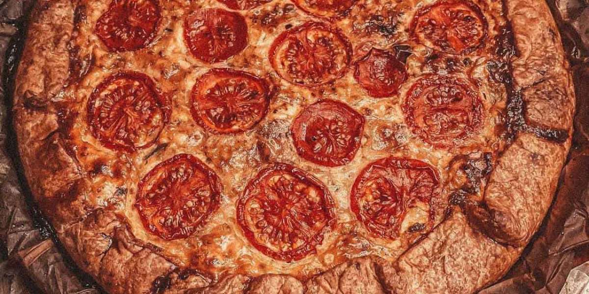 How to Make a Homemade Pizza Recipe