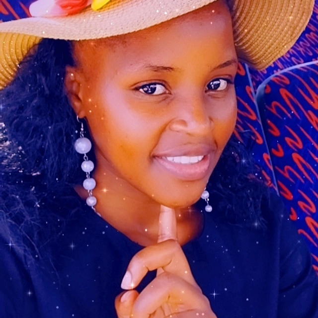 Leahmwangi Profile Picture