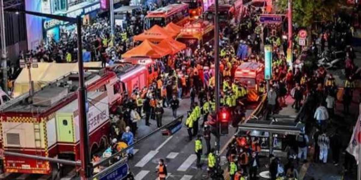SOUTH KOREA : AT LEAST 153 DEAD AFTER CROWD CRUSH DURING HALLOWEEN FESTIVITIES IN SEOUL