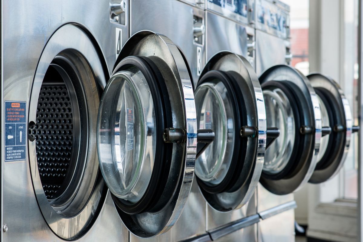 Ultimate Guide To Set Up Your Online Laundry Business Global