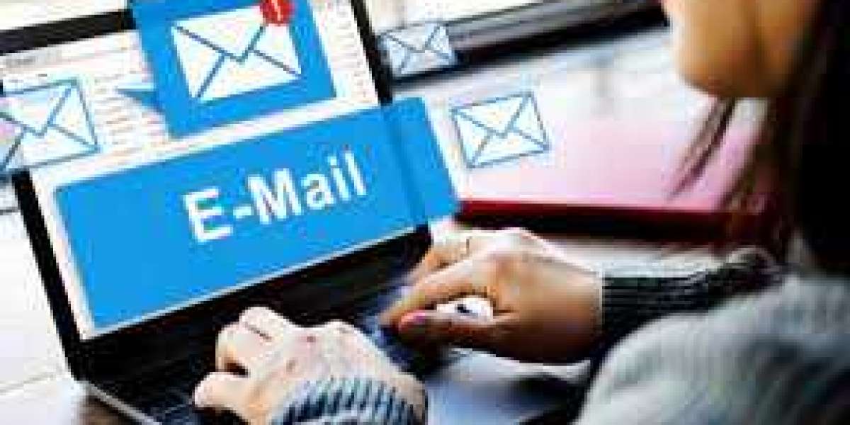 ADVANTAGES AND DISADVANTAGES OF USING EMAIL