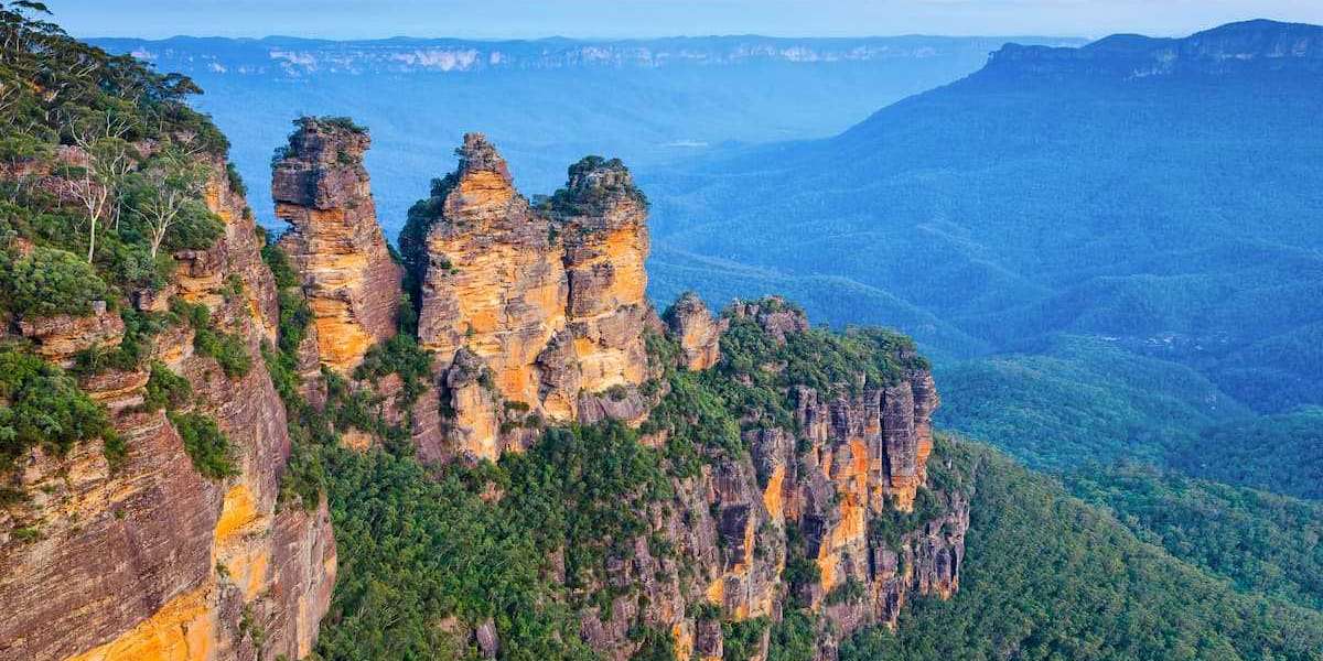 About the Blue Mountains