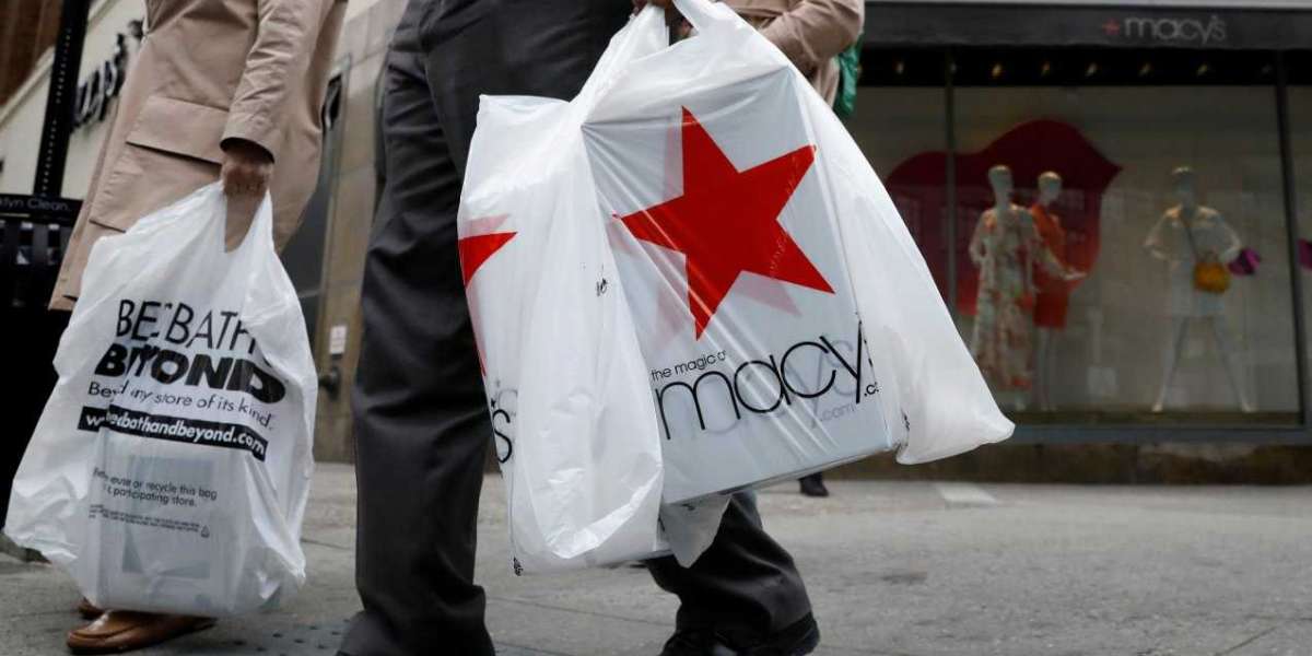 US consumers remain cautious about the economy, a new survey shows