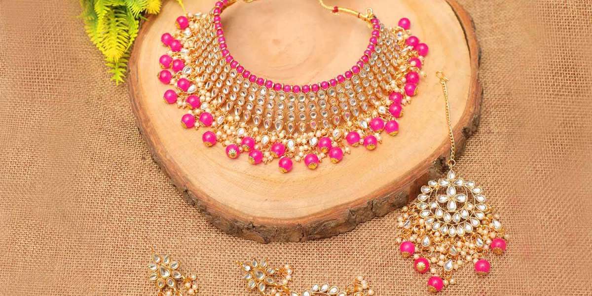 How to Select the Ideal Wedding Jewelry This Wedding Season