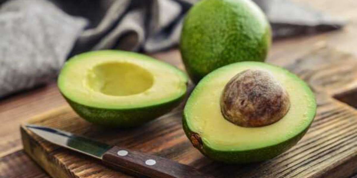 IMPORTANCE OF EATING AVOCADO