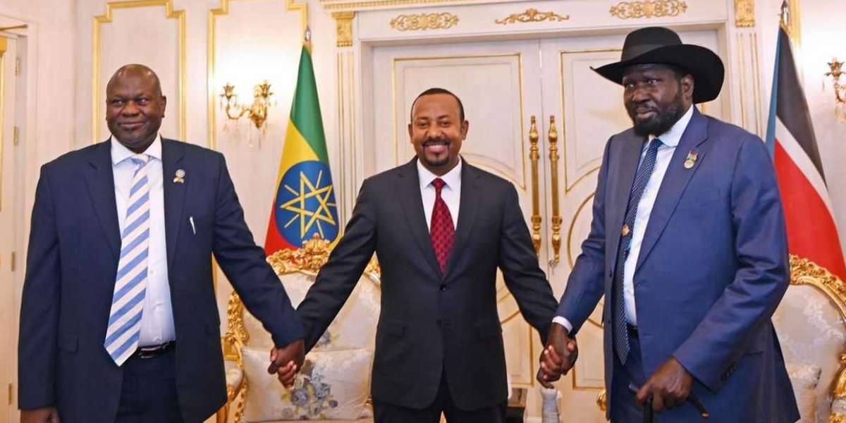 Abiy Ahmed of Ethiopia calls for peace while visits South Sudan