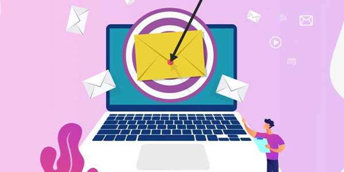 Temp Mail vs. Regular Email: Which is Better for Protecting Your Data?