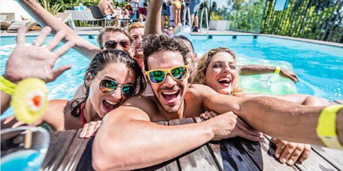 Host the Summer Pool Party of the Season with These Flyer Tips