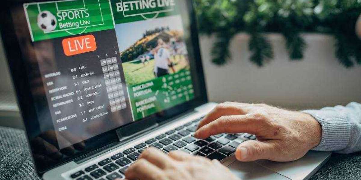 Rahasia Sukses Judi Bola Online: Bagaimana Mengoptimalkan Taruhan Anda