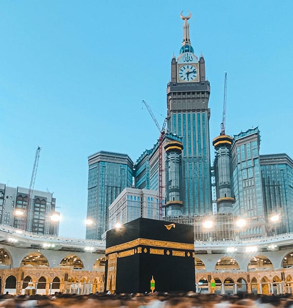 No.1 Umrah Taxi Service in Saudi Arabia | Book Ride Today!