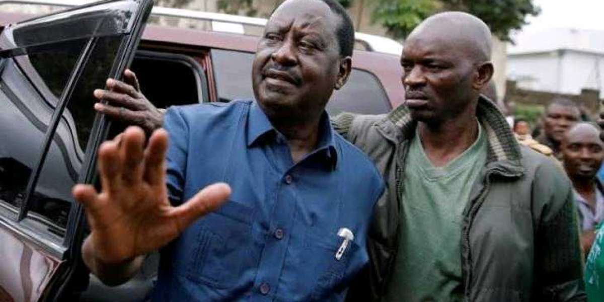 Raila’s bodyguard was driven while blindfolded and left in the middle of the road in Ruai – Etale