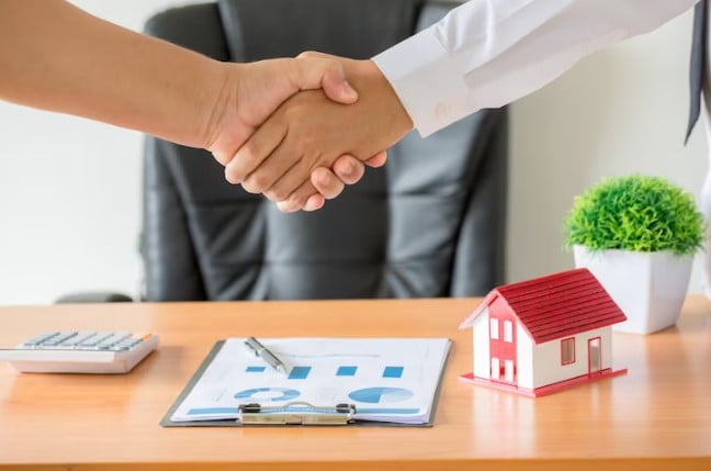 Mortgage Brokers: Advantages and Disadvantages