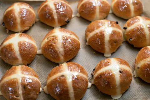 Hot Cross Buns: A Delicious Tradition