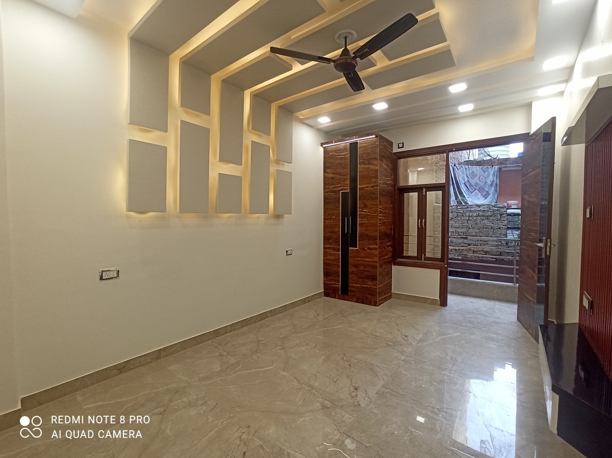 2 bhk Flats in Dwarka mor Ready to move – 2 and 3 BHK Flats in Uttam Naar