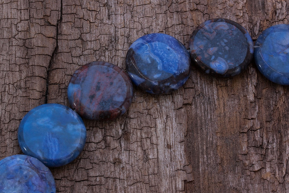 Introducing Sodalite Gemstone: A Captivating Blue Beauty