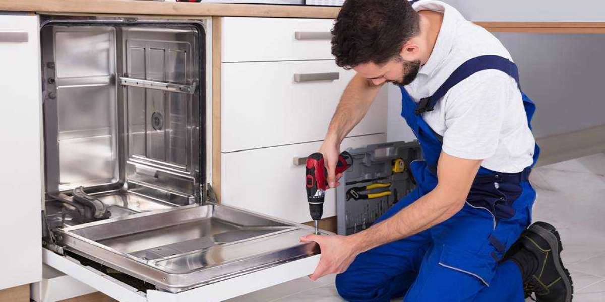 Flawless Functionality: How Kitchen Installers Optimize Layouts