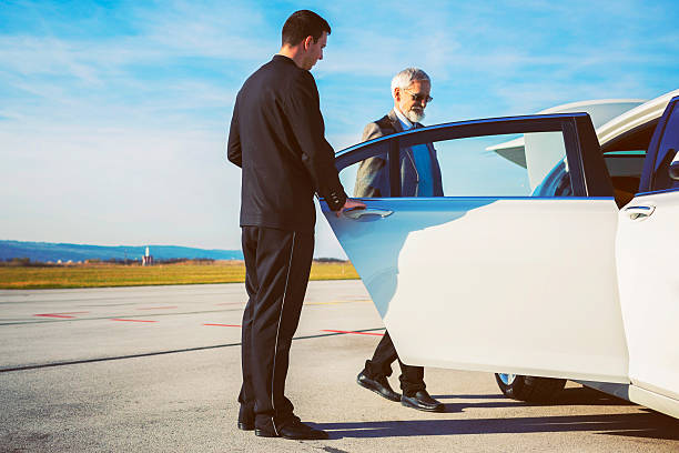 Why Choose Limo Airport Transfers For Your Next Trip