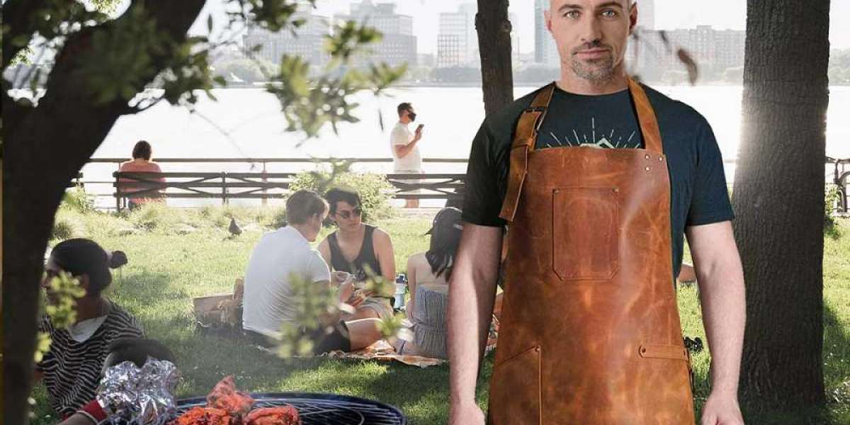 Discover How Leather Aprons Seamlessly Blend Style and Utility in Various Professions