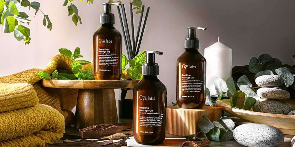 The Ultimate Guide to the Best Massage Oil for Couples: GyaLabs' Sensual Delights