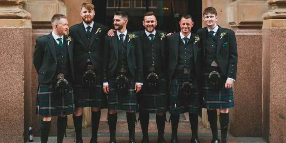 Discover Authentic Irish Kilts for Men - Tartan Kilt Tradition