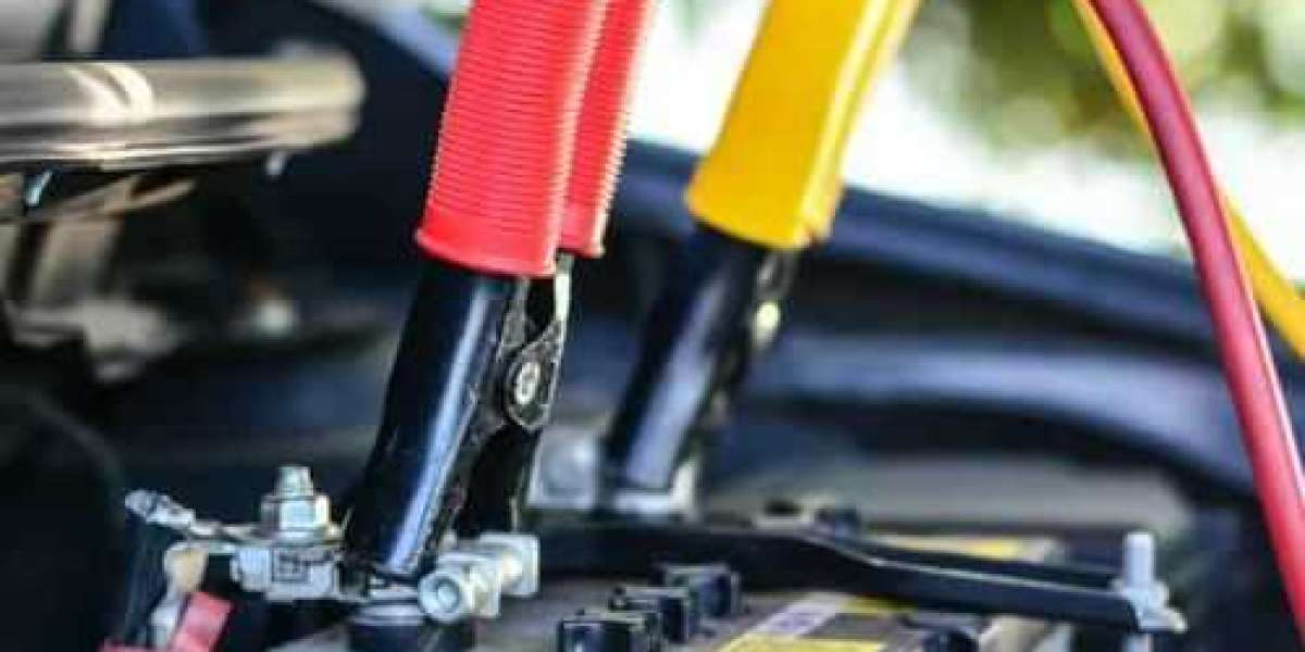 Car Battery Boosting in Dubai: A Lifesaver on the Road