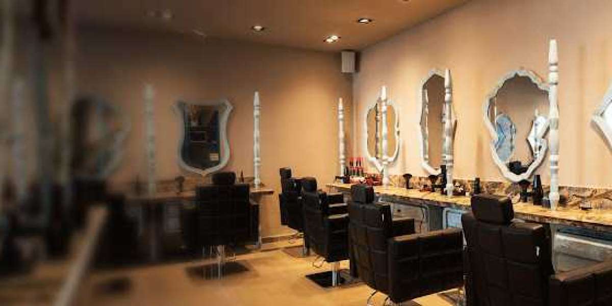 Transform Yourself at Style N Scissors, Jaipur's Top Salon