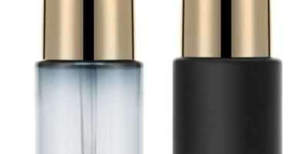 Huiyu Radiant Glass: Infusing light and vibrancy into every cosmetic glass set for a truly radiant look.