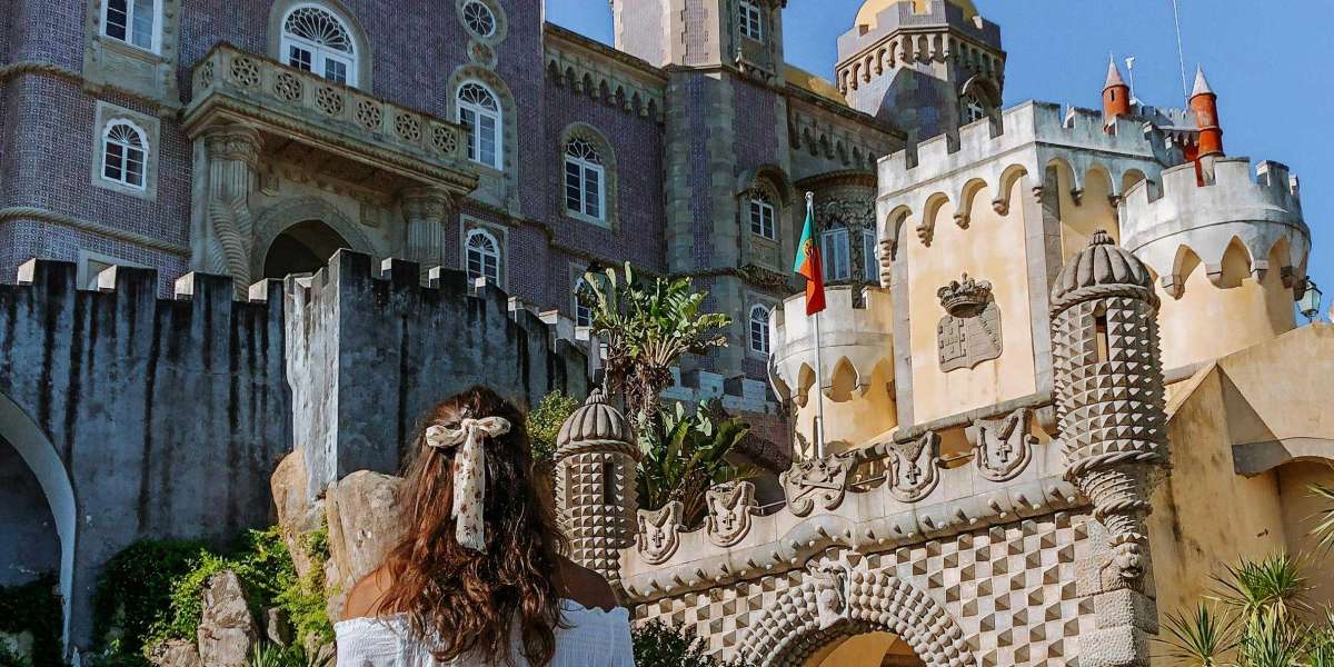 How to Avoid Crowds at Pena Palace: 5 Practical Tips
