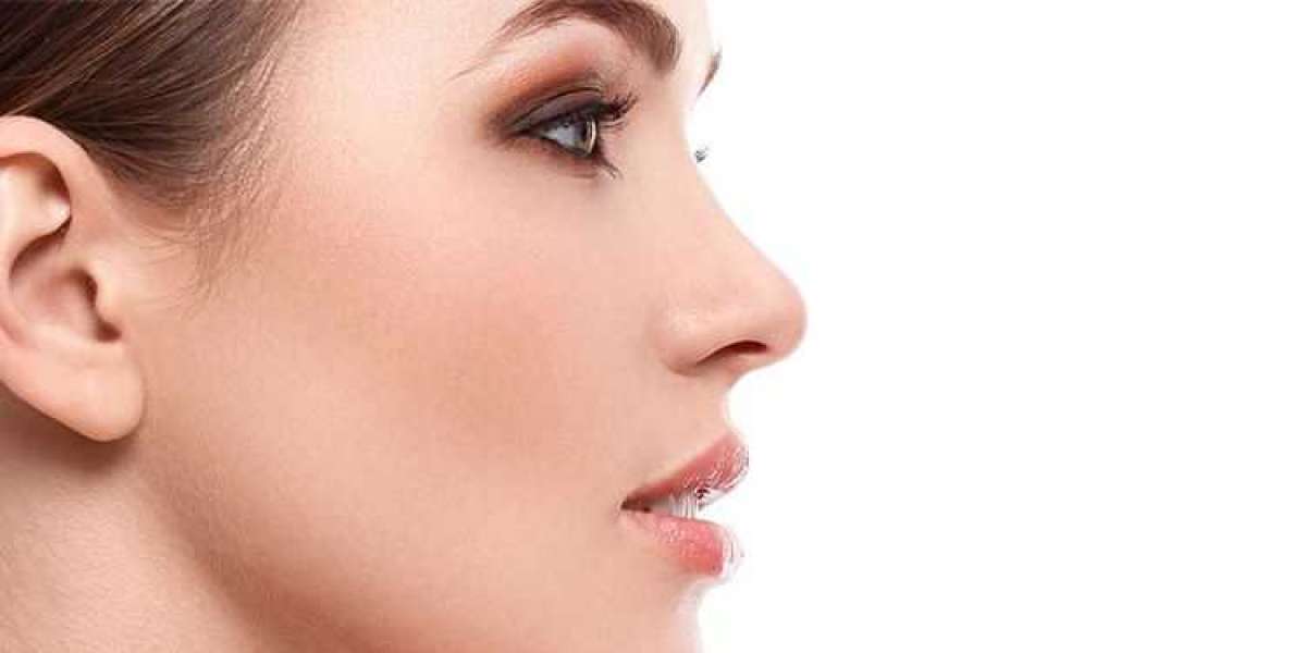 High or Low Nose Bridges: Choosing the Right Nose Shape and Size for Rhinoplasty