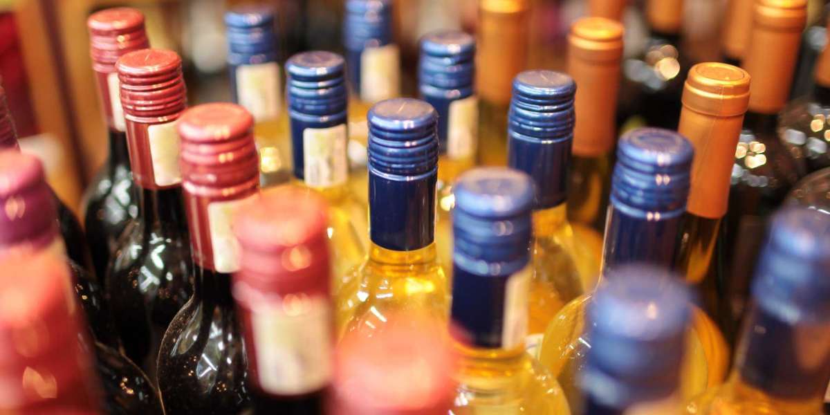 7 Factors to Consider While Investing in a Liquor Store for Sale