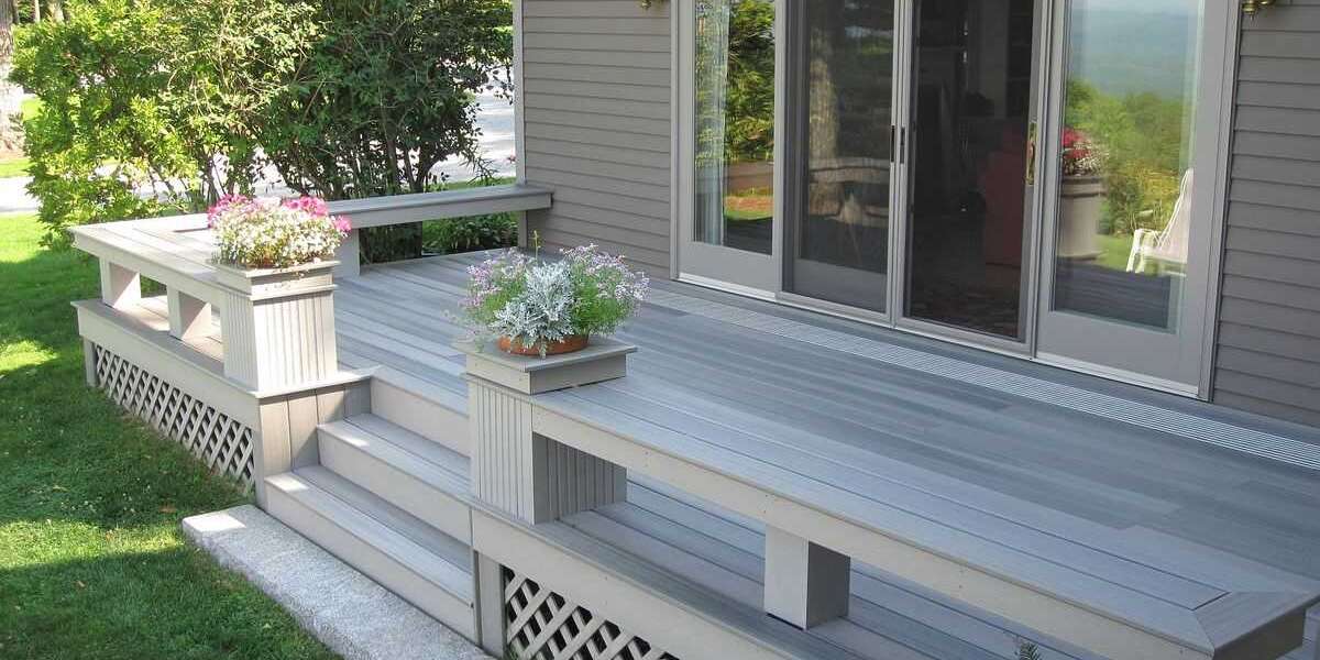 Discover Quality Craftsmanship with a Seattle Deck Builder Near You