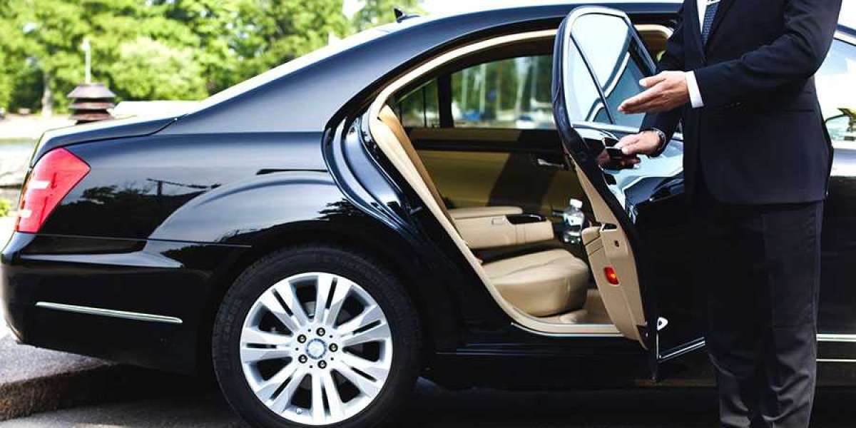  Elevate Your Travel Experience with Airport Limo Service in the Tri-State Area