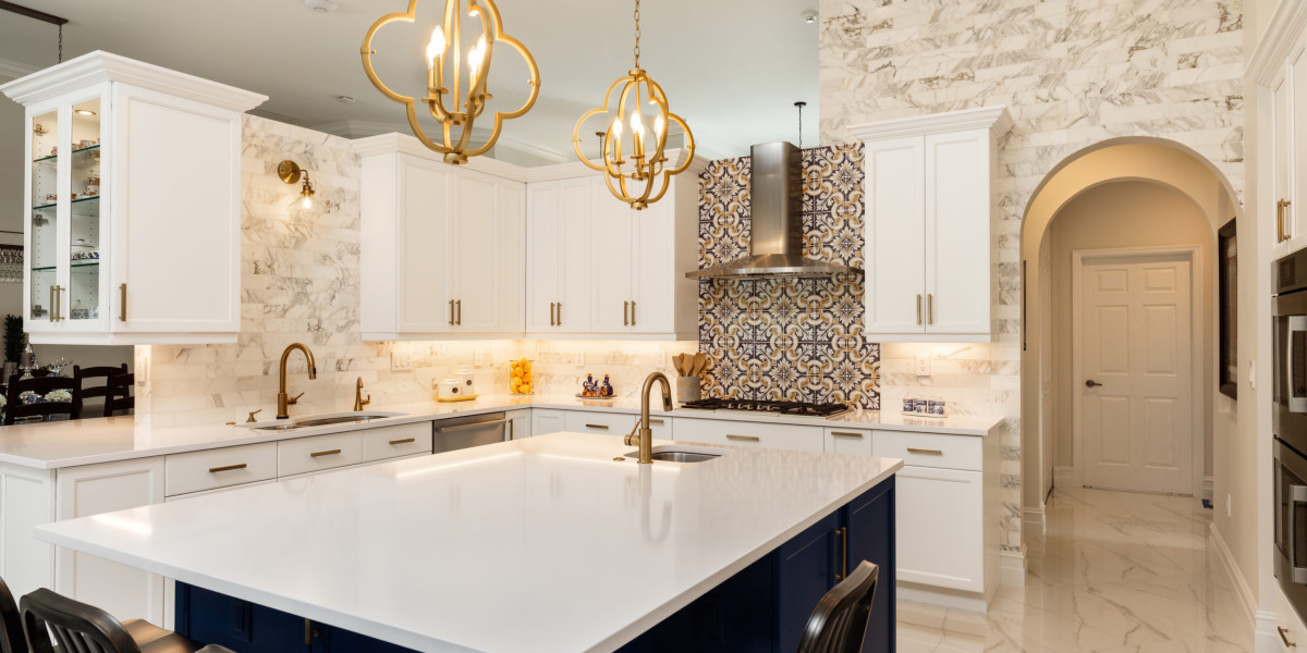 Maximizing Space and Style: Top Trends in Kitchen Remodeling for Corona Del Mar Homes