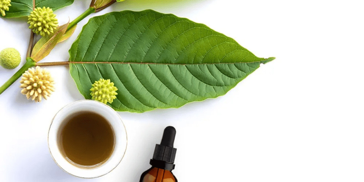 The Benefits of Maeng Da Liquid Kratom Extract Shot for Pain Relief & Where to Buy Kratom Shots