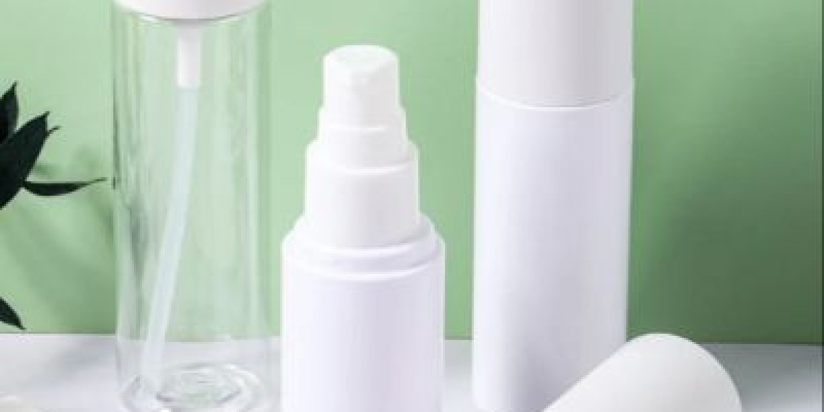 Plastic Cosmetic Jars: The Perfect Solution for Beauty Salons